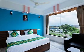Treebo Airsuite Airport Hotel