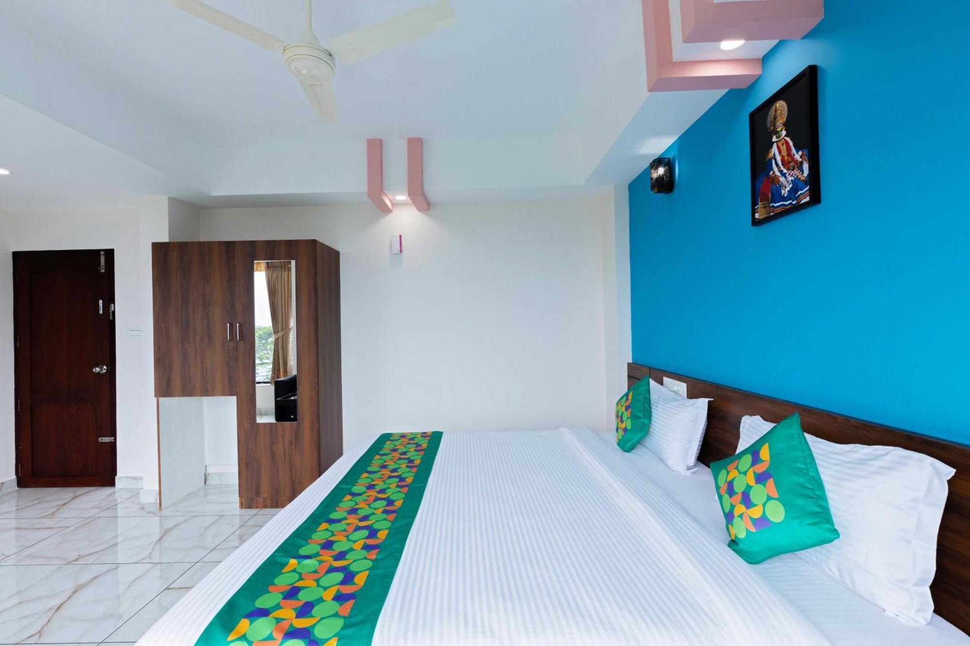 Treebo Airsuite Airport Hotel Kochi Exterior photo