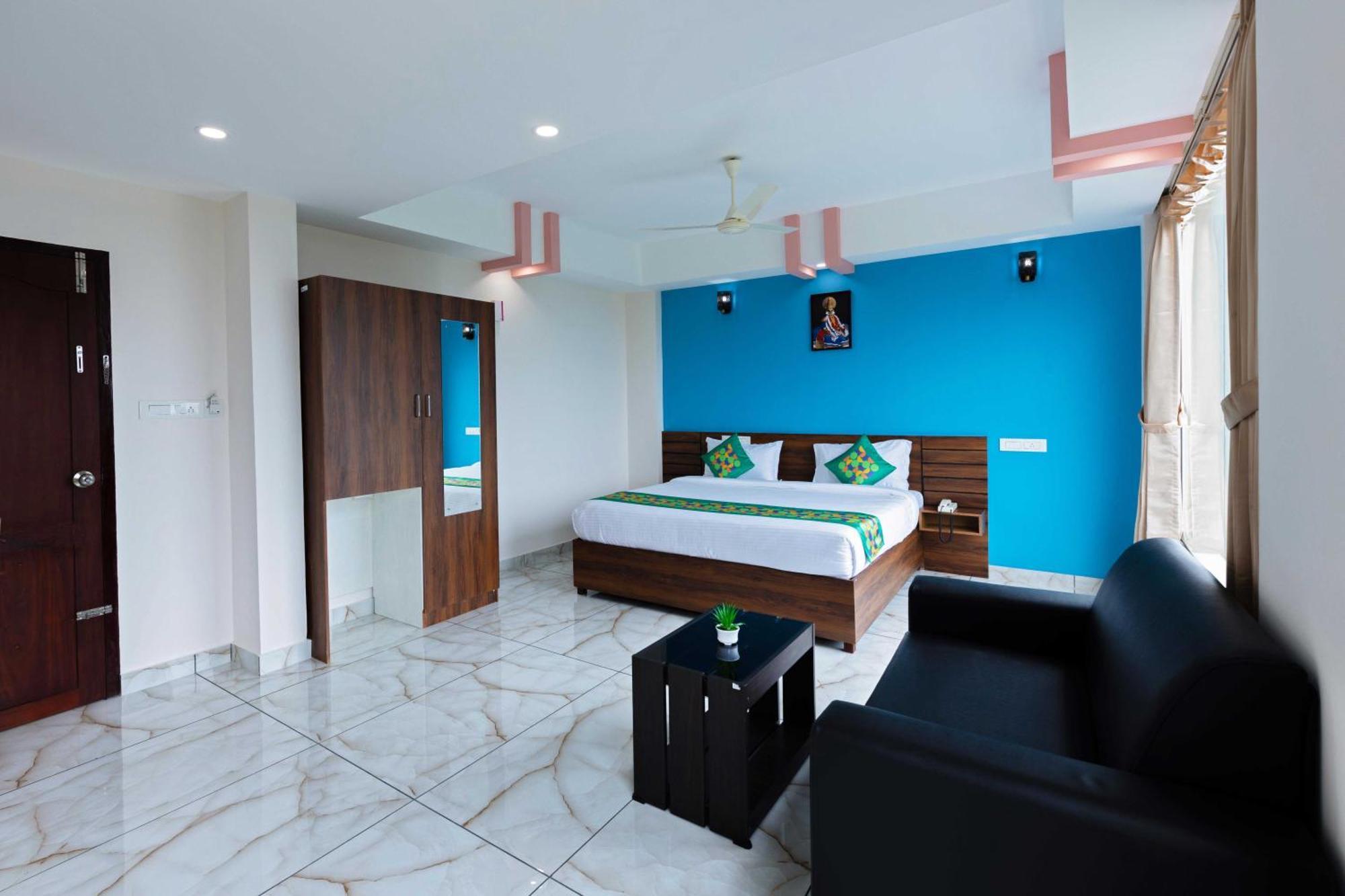 Treebo Airsuite Airport Hotel Kochi Exterior photo